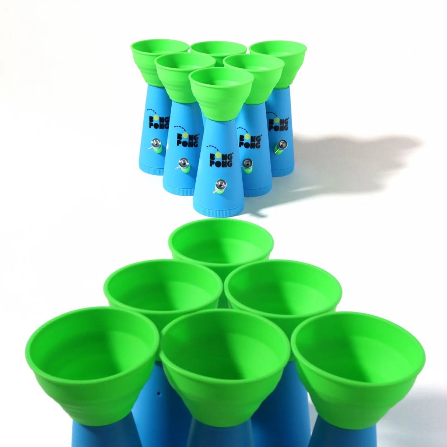 Bong Pong Set – Partyspiel mit 12 Bongs & 4 Bällen