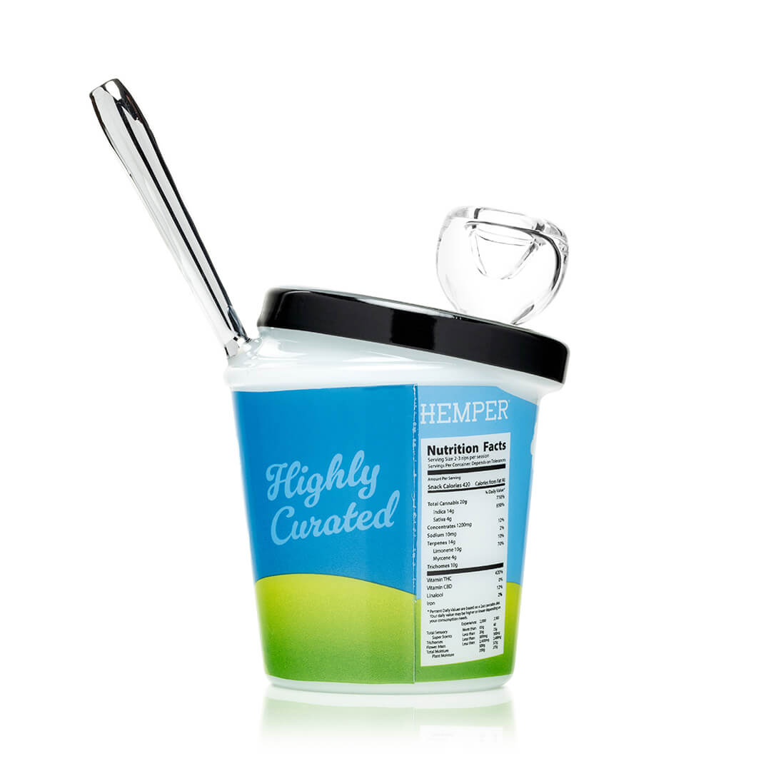 Hemper Bong & Cherry's Ice Cream Bong Hemper